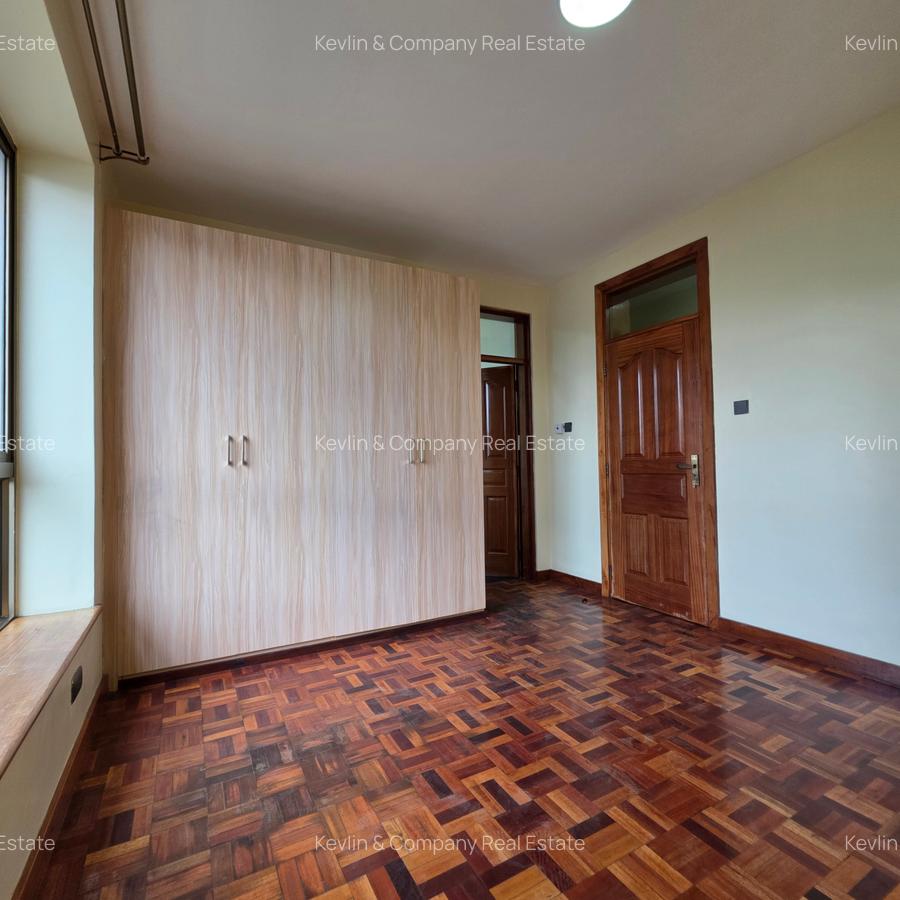 3 Bed Apartment with En Suite in Kileleshwa - 3