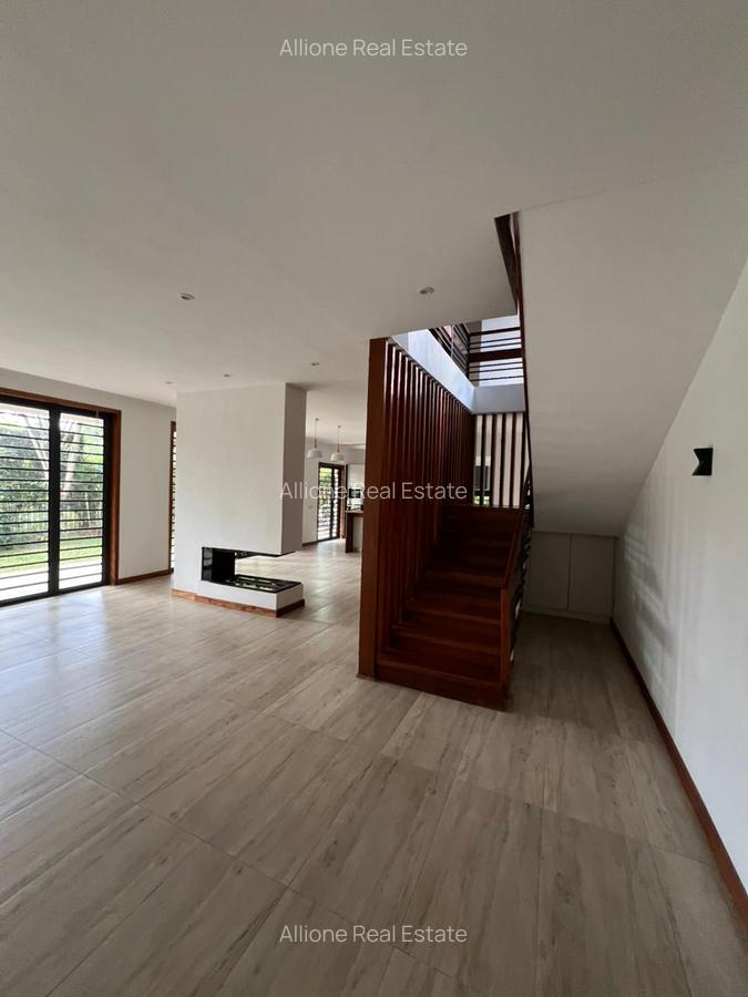 3 Bed House in Nyari - 8