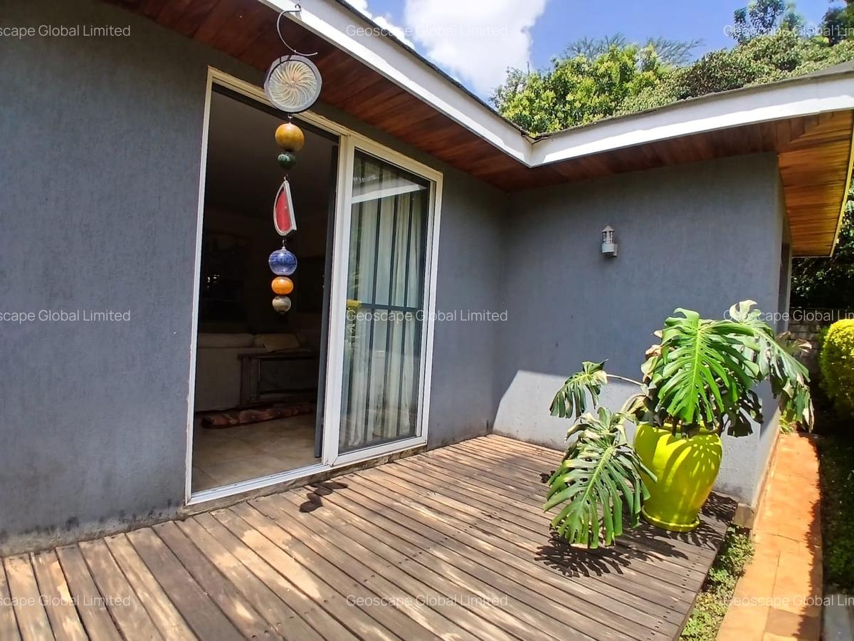 3 Bed House with En Suite in Nyari - 8