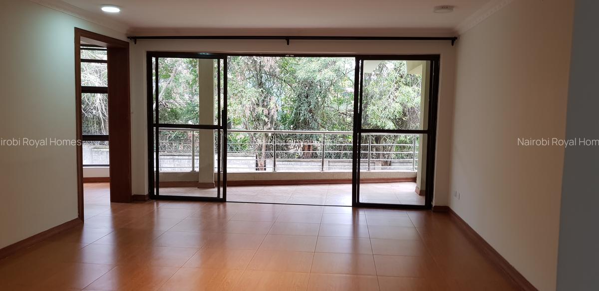 5 Bed Townhouse with En Suite at Lavington Convent Drive - 20