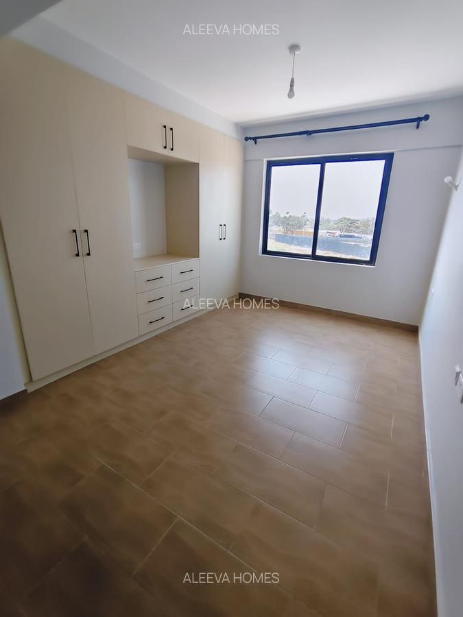 3 Bed Apartment with En Suite in Garden Estate - 8