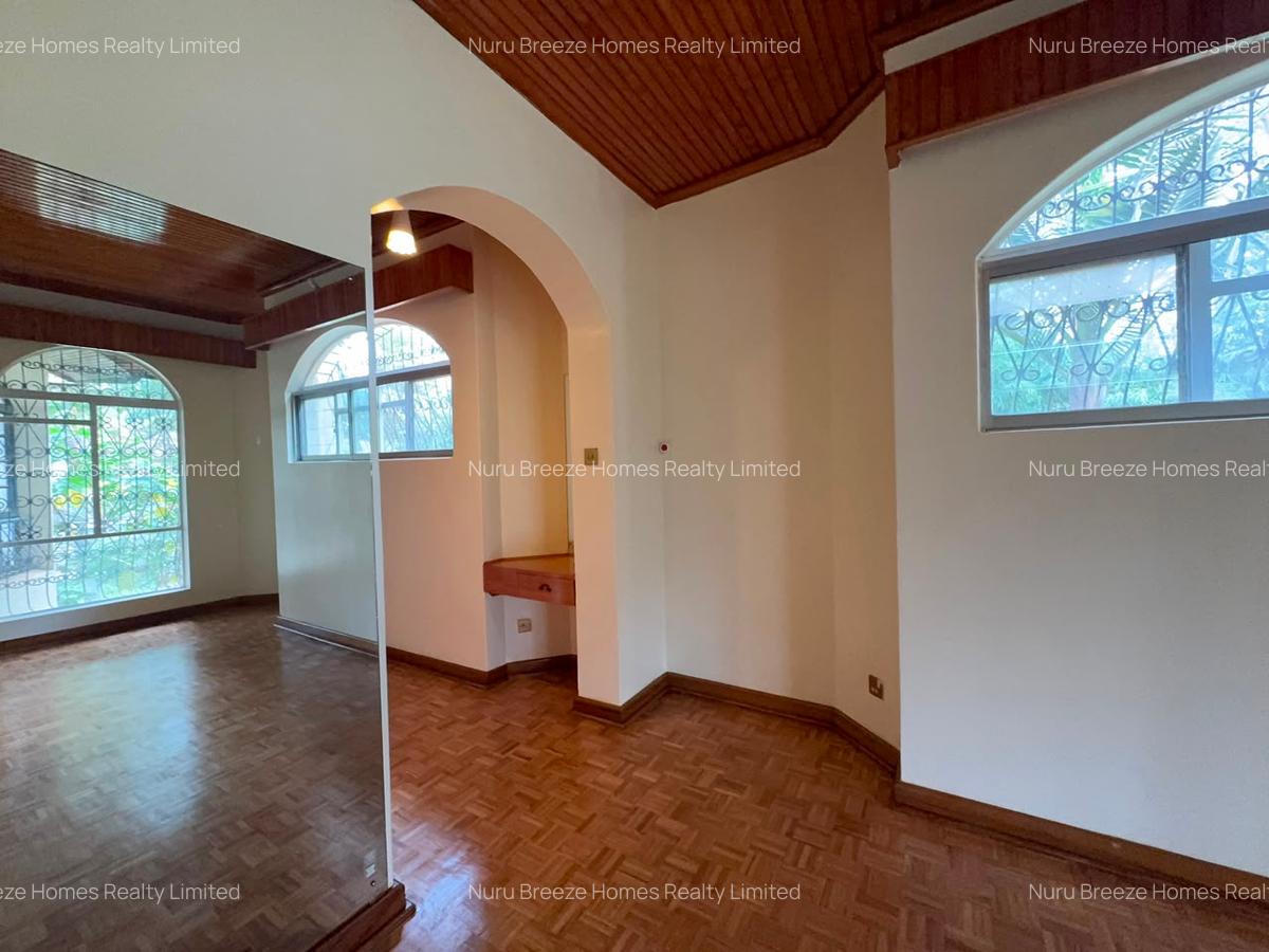 4 Bed House with En Suite in Thigiri - 12