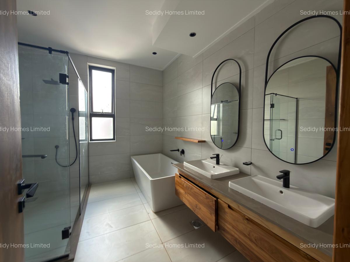 Serviced 4 Bed Apartment with En Suite in Loresho - 15