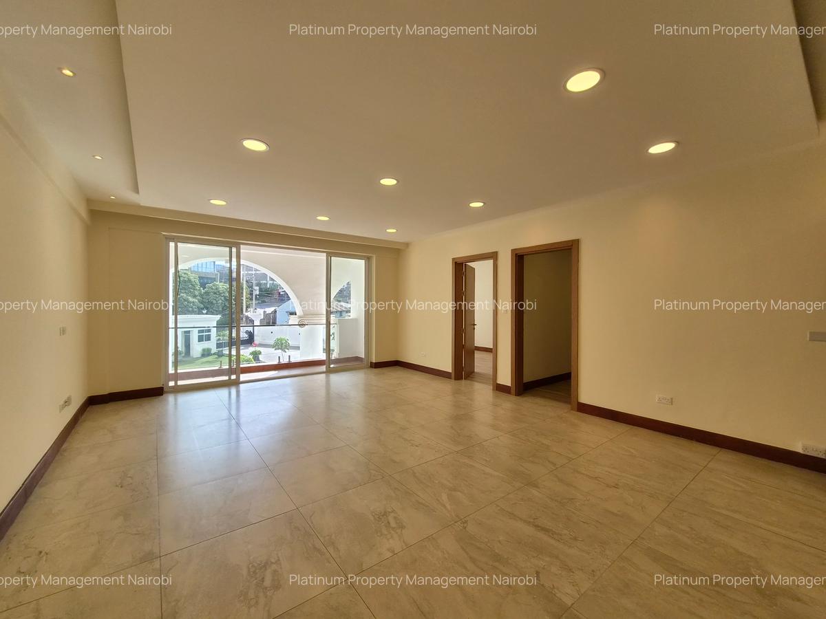 2 Bed Apartment with En Suite at The Colosseum - 2