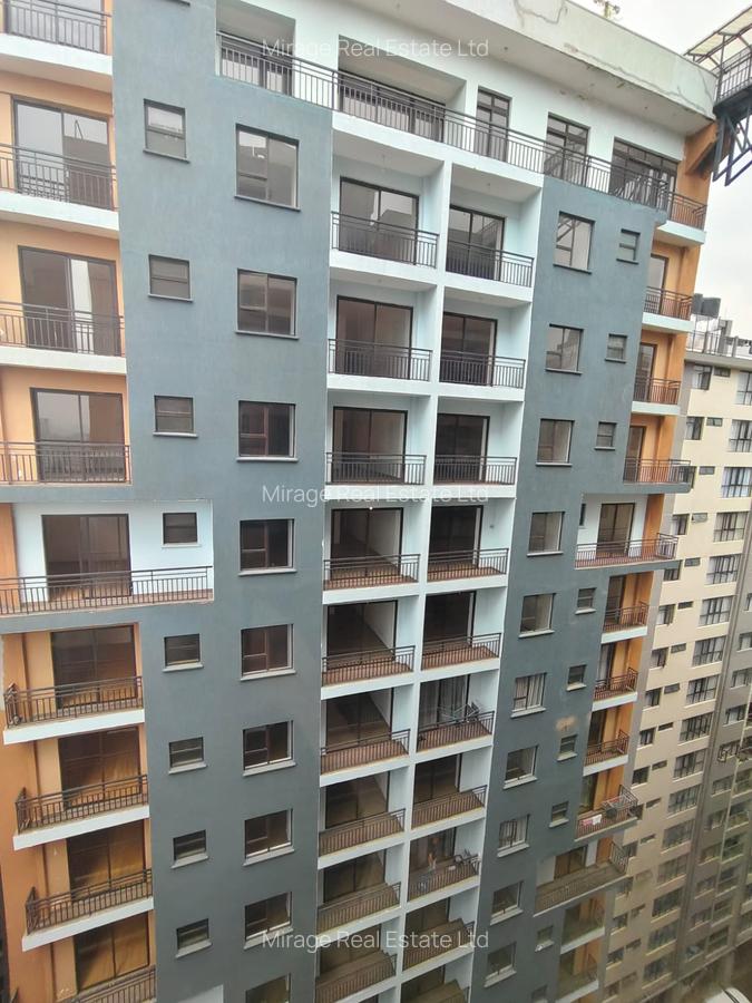 2 Bed Apartment with Swimming Pool in Kilimani - 16