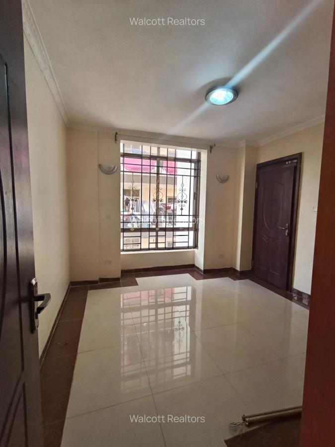 3 Bed Apartment with En Suite in Lavington - 11