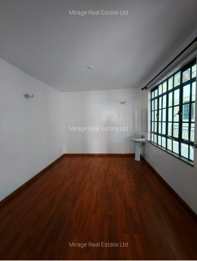 3 Bed Apartment with En Suite in Kileleshwa - 6