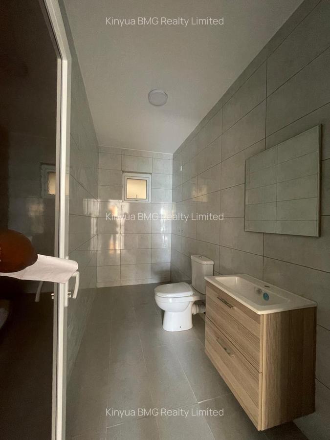 Serviced 3 Bed Apartment with En Suite in Nyali Area - 11