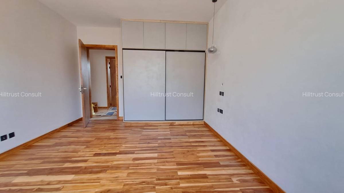 4 Bed House with En Suite in Loresho - 8