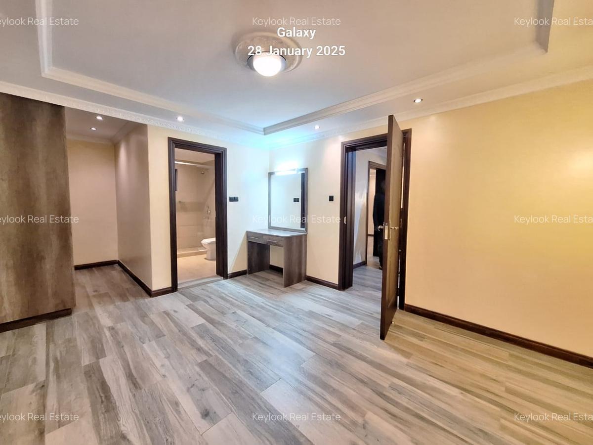 5 Bed Townhouse with En Suite at Off James Gichuru - 9