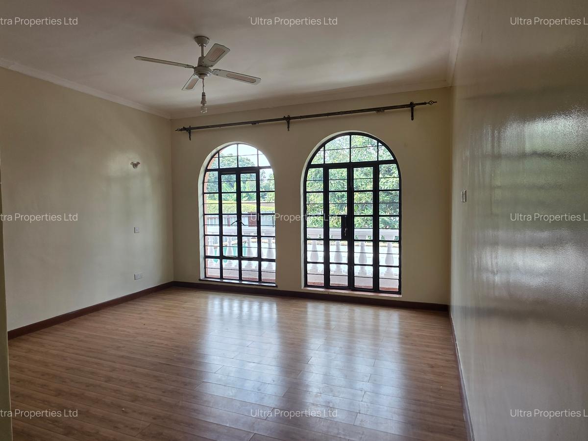 4 Bed Townhouse with En Suite in Kiambu Road - 13