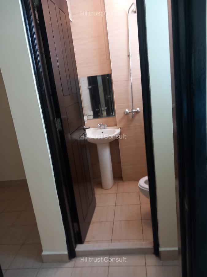 Serviced 3 Bed Apartment with En Suite in Riverside - 4
