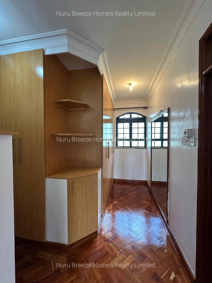 4 Bed House with En Suite in Karen - 6