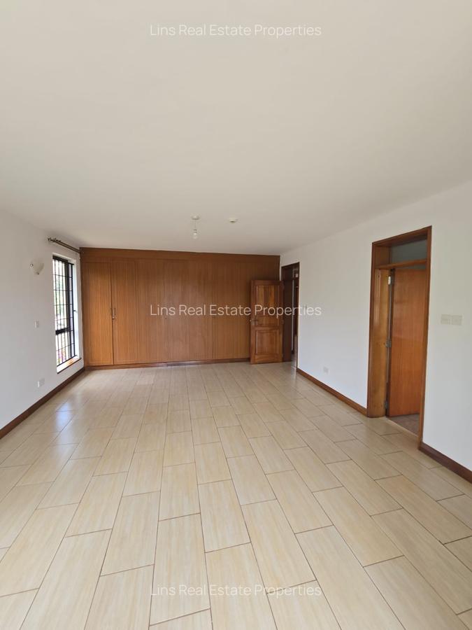 4 Bed Townhouse with En Suite in Runda - 5