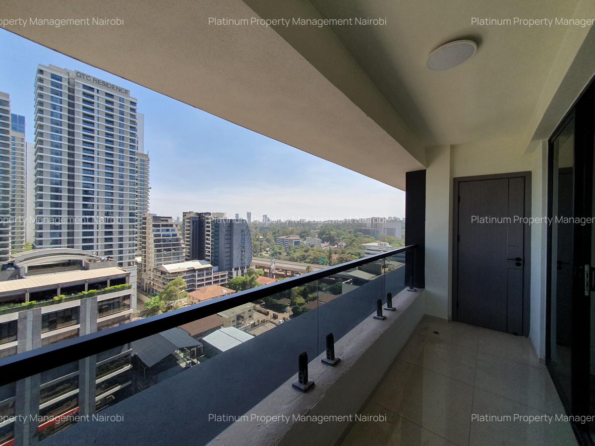 2 Bed Apartment with En Suite at Westlands Rd - 6