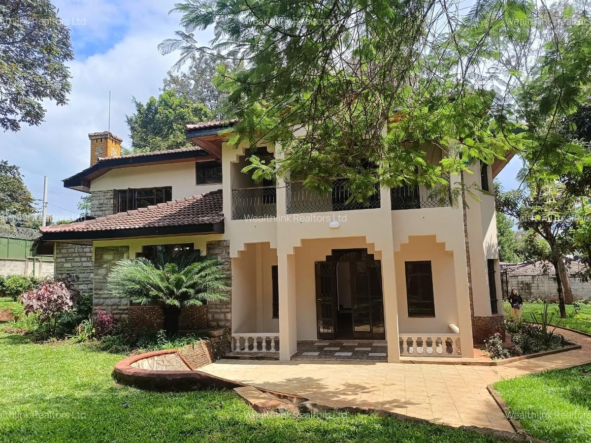 5 Bed House with En Suite at Runda - 1