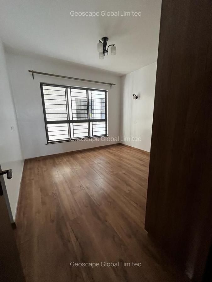 3 Bed Apartment with En Suite in General Mathenge - 11
