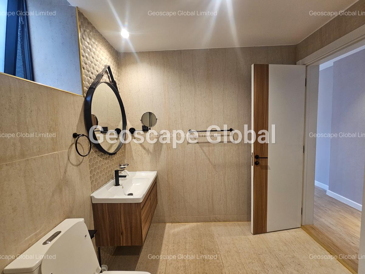 3 Bed Apartment with En Suite in Spring Valley - 10