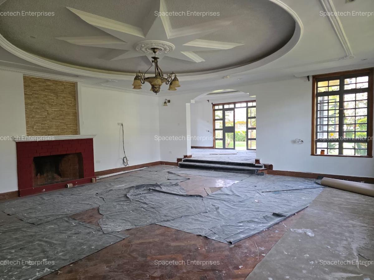 4 Bed House with En Suite in Runda - 18