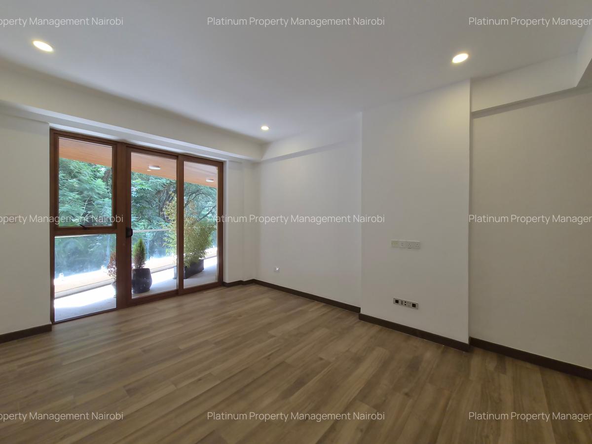 4 Bed Apartment with En Suite at Peponi Rd - 9