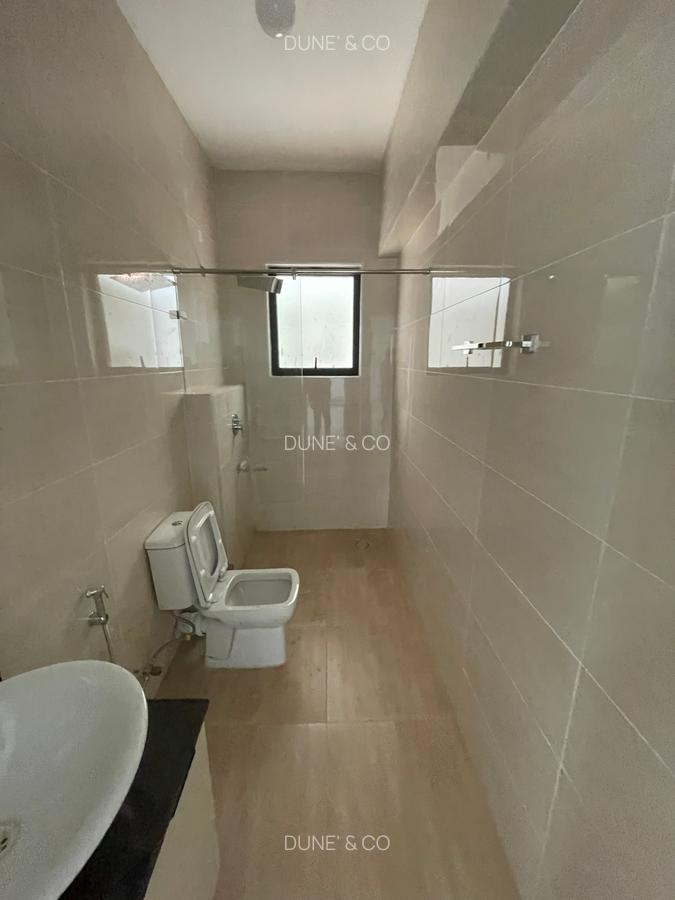 3 Bed Apartment with En Suite in Westlands Area - 15