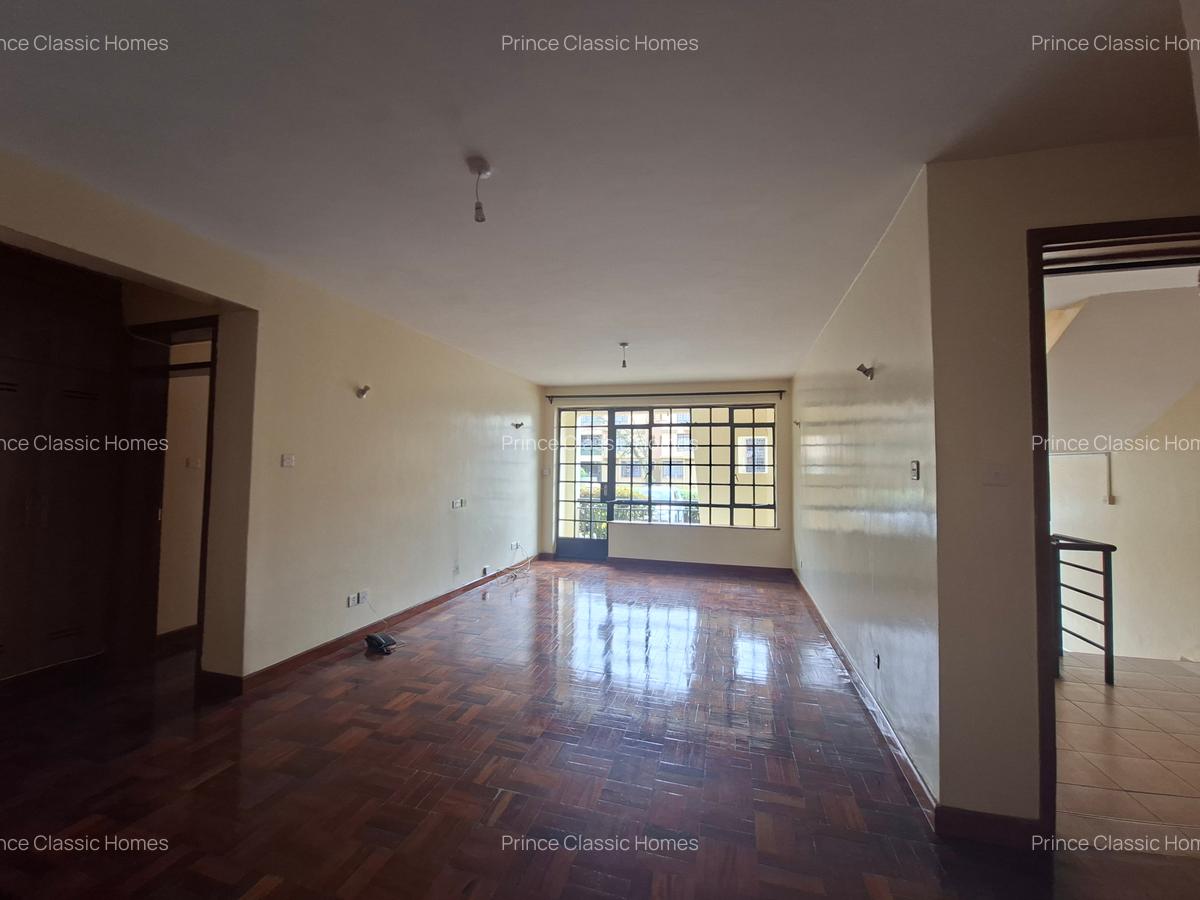 2 Bed Apartment with En Suite in Riverside - 8