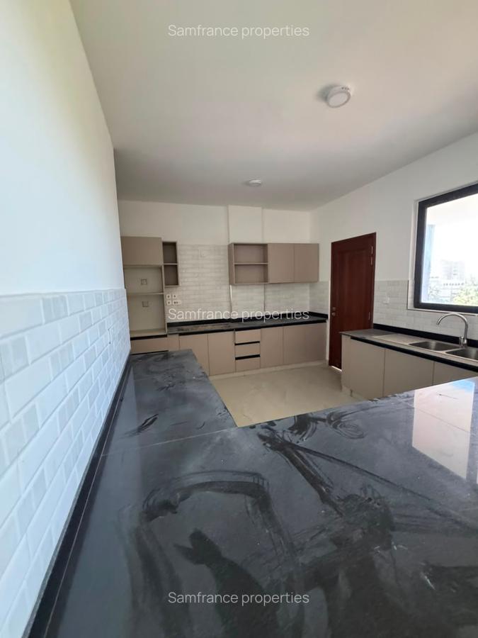 Serviced 3 Bed Apartment with En Suite at Mount Kenya Road - 3