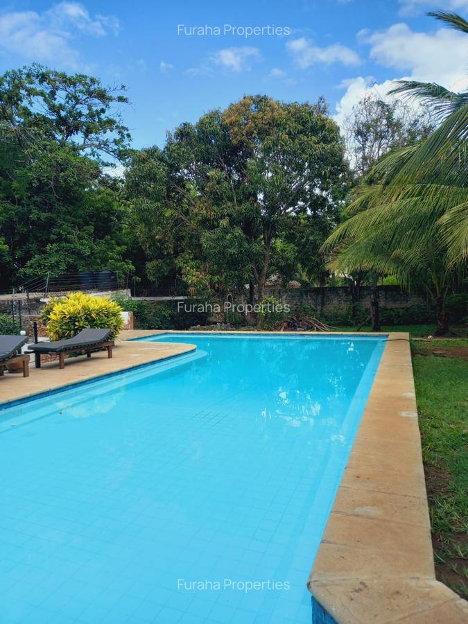 4 Bed House with En Suite in Ukunda - 8