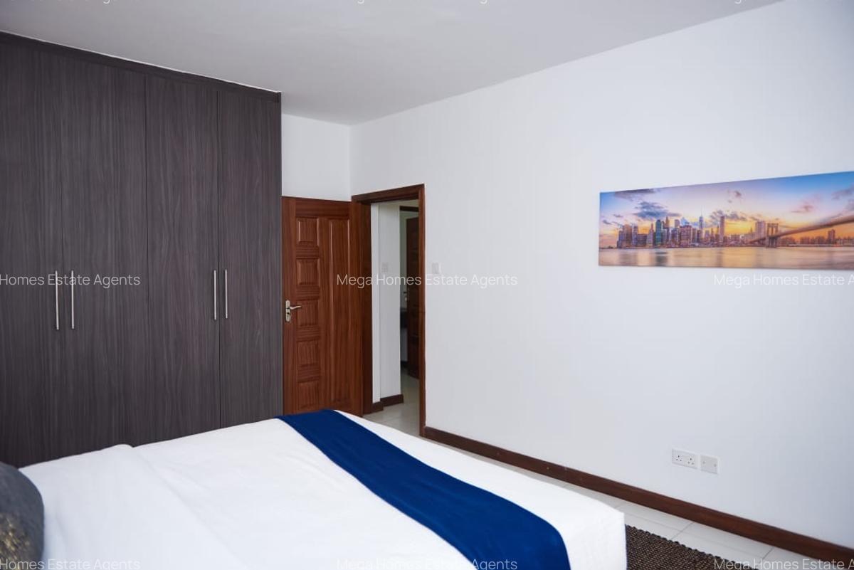 Serviced 2 Bed Apartment with En Suite in Westlands Area - 12