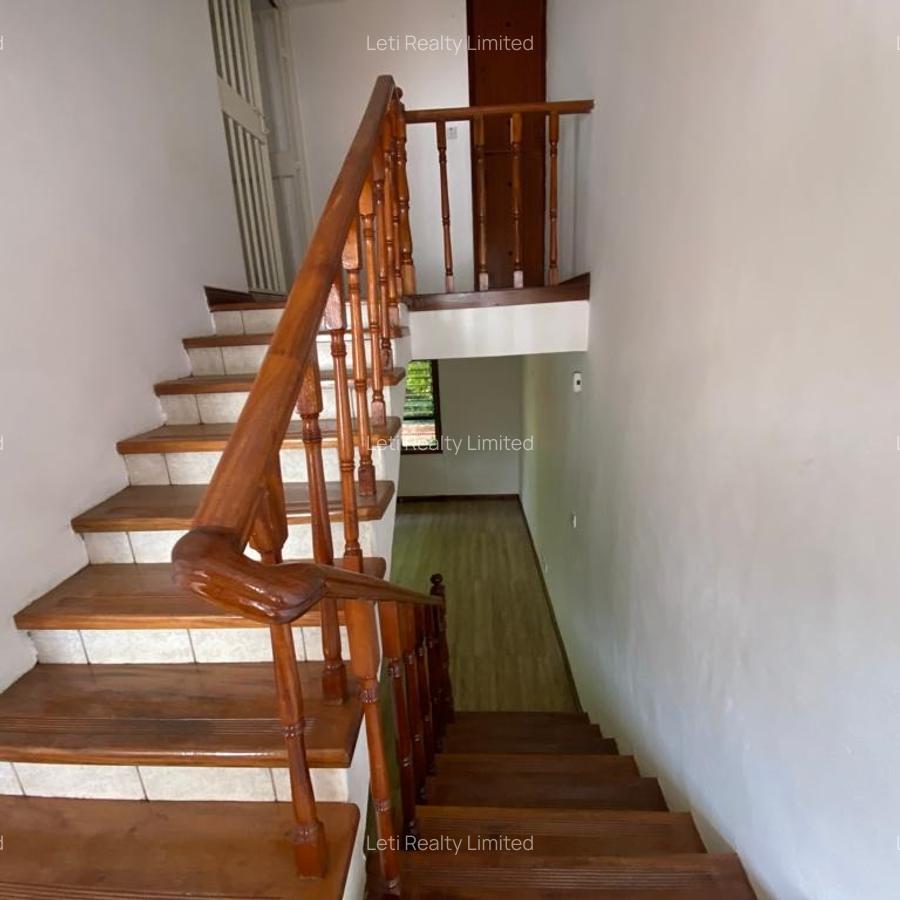 2 Bed Townhouse with En Suite in Kileleshwa - 9