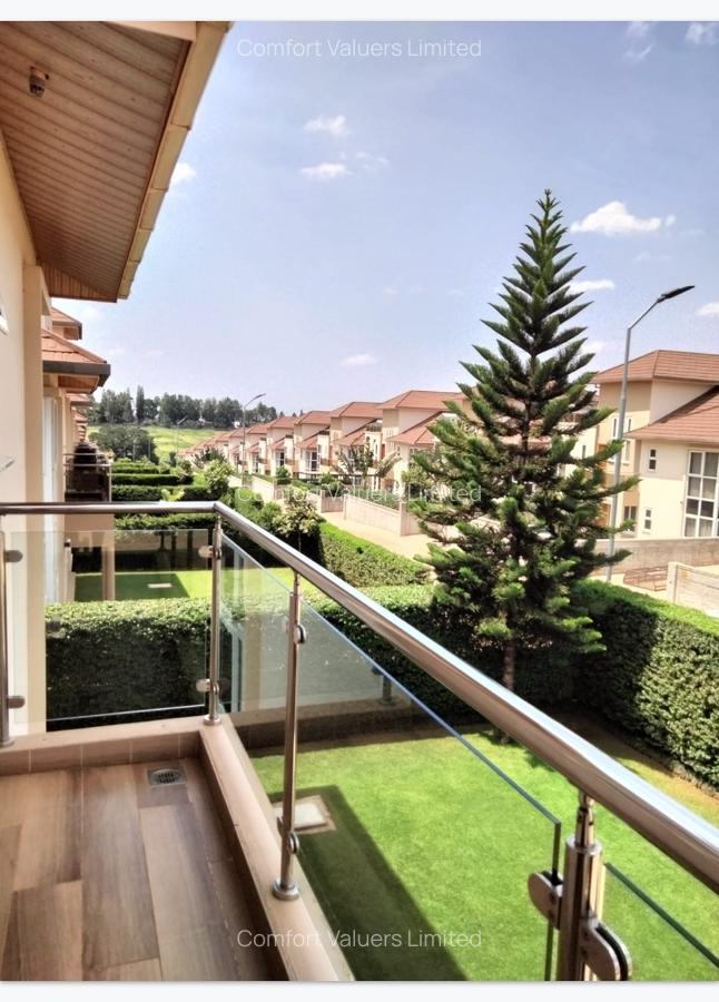 5 Bed Townhouse with En Suite at Nairobi - 15