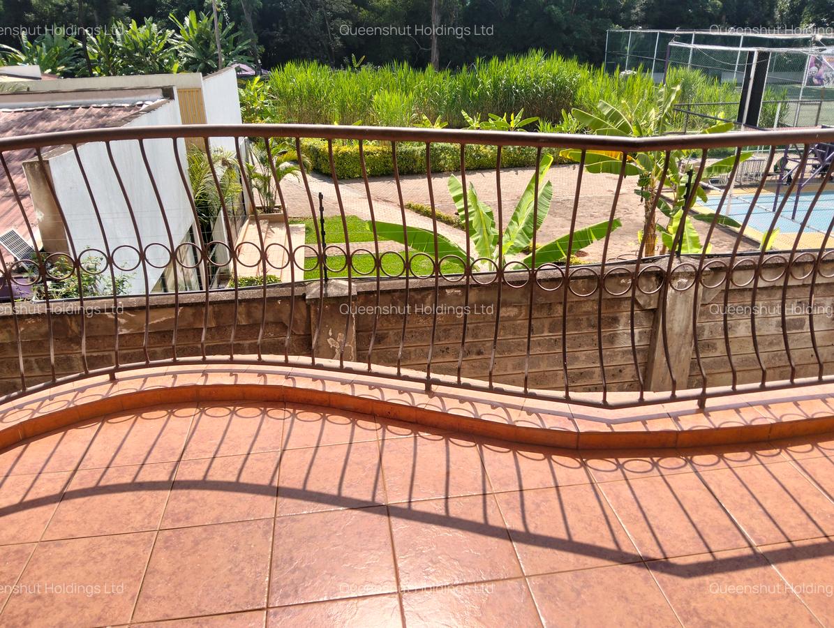 3 Bed Apartment with En Suite in State House - 5