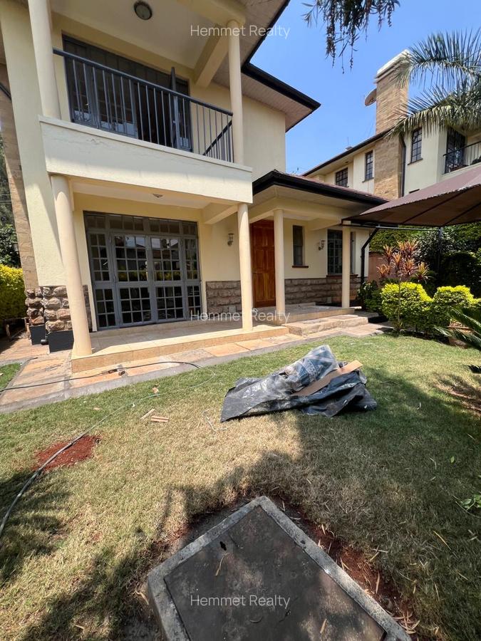 4 Bed Townhouse with En Suite in Loresho - 3
