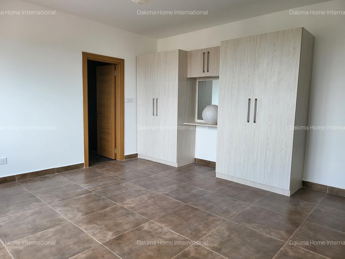 3 Bed Apartment with En Suite in Rhapta Road - 11