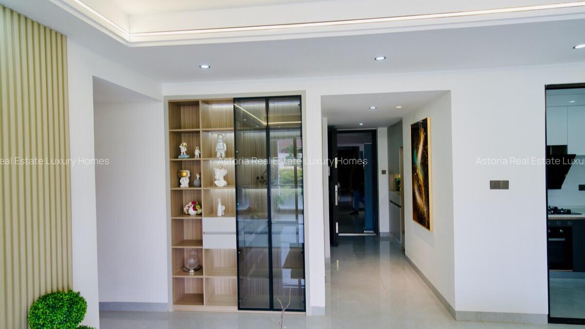 3 Bed Apartment with En Suite at 2026-404 3 Bed - 8