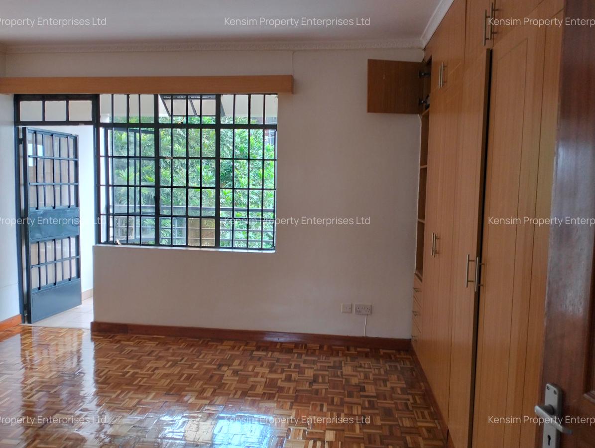 4 Bed Townhouse with En Suite in Kitisuru - 7