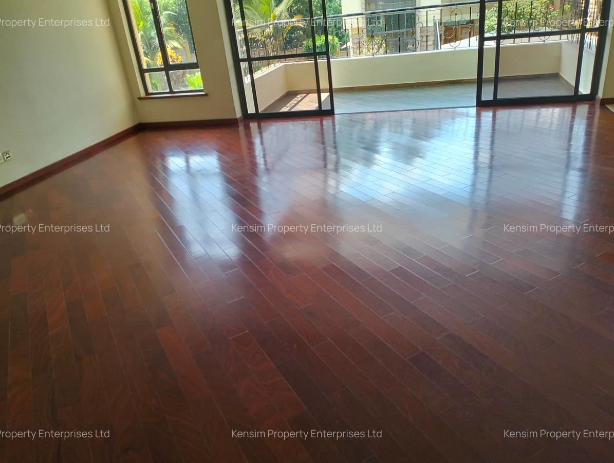 5 Bed Townhouse with En Suite in Lavington - 9