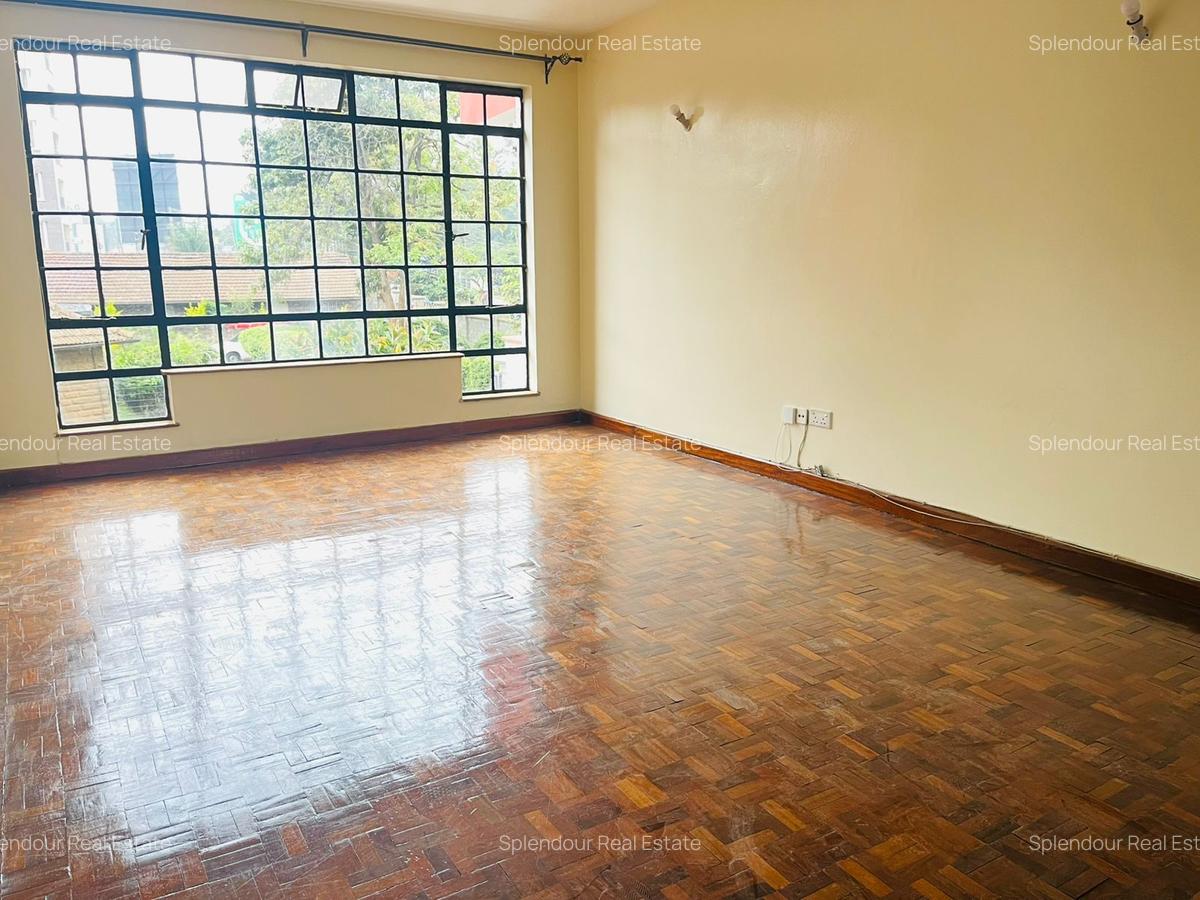 2 Bed Apartment with En Suite in Lavington - 14