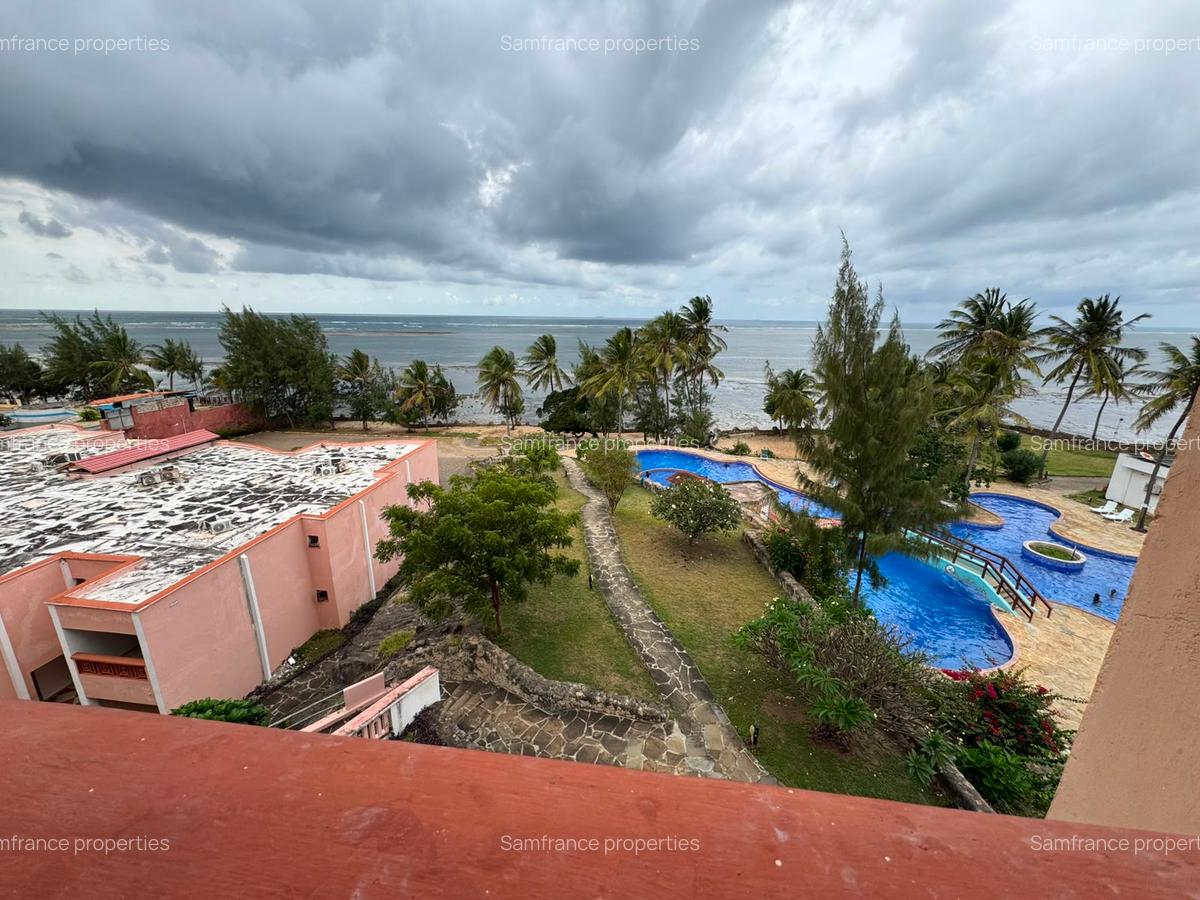 Serviced 3 Bed Apartment with En Suite at Kilua - 8