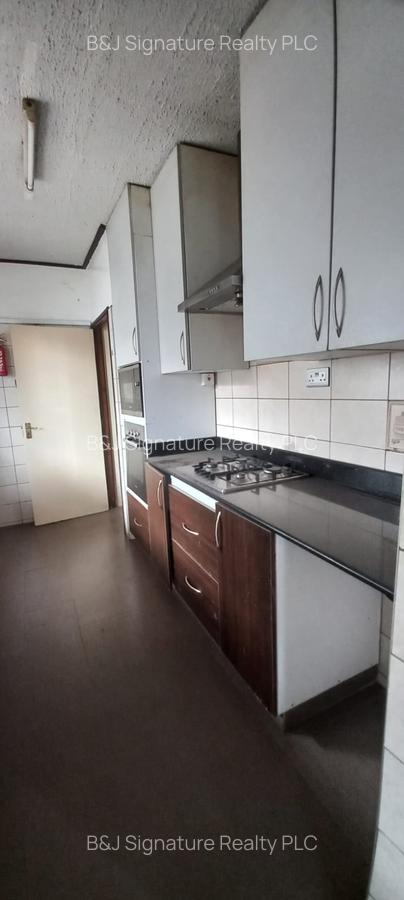 4 Bed Townhouse with En Suite in Kileleshwa - 12