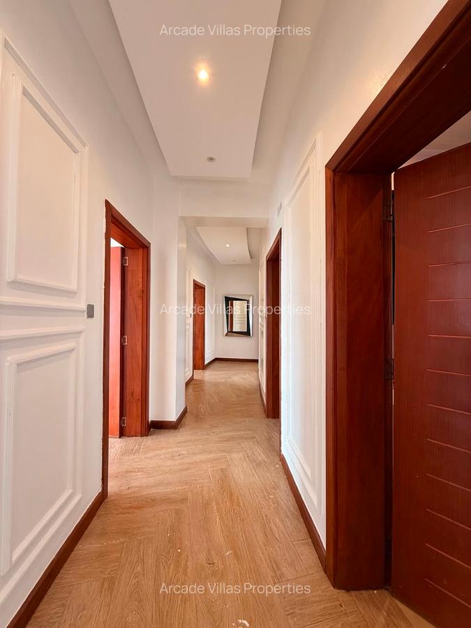 3 Bed Apartment with En Suite in Kileleshwa - 5