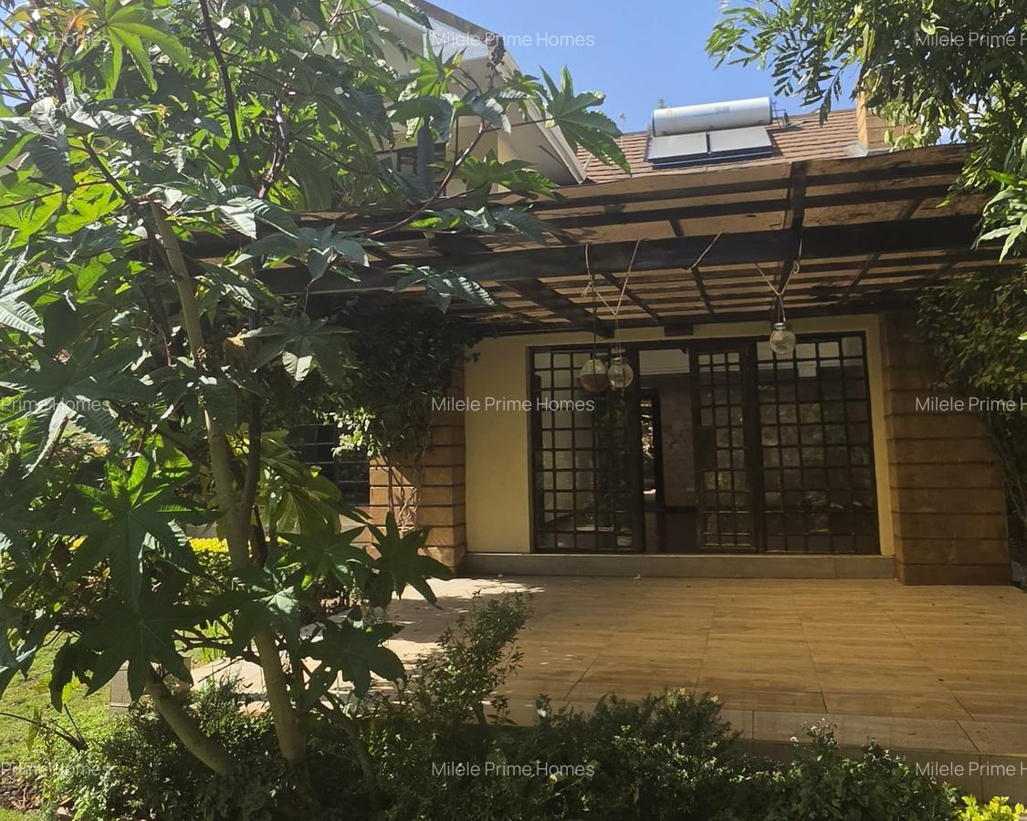 5 Bed Villa with En Suite at New Kitisuru - 5