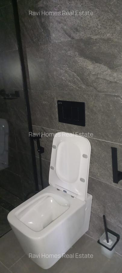 2 Bed Apartment with En Suite in Upper Hill - 17