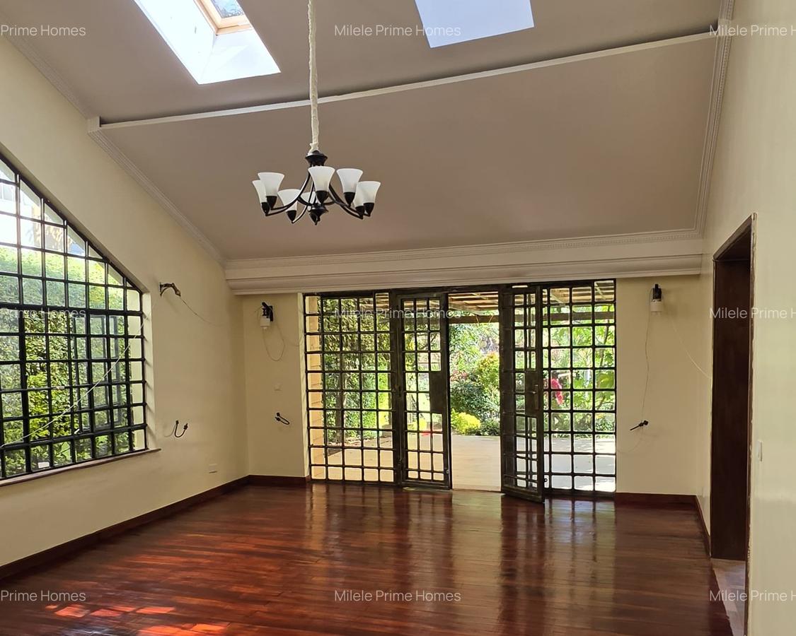 5 Bed Villa with En Suite at New Kitisuru - 2