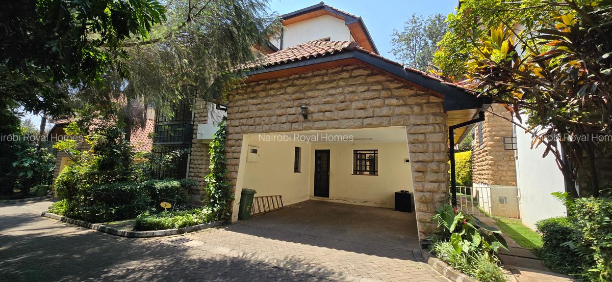 4 Bed Townhouse with En Suite at Lavington James Gichuru - 5