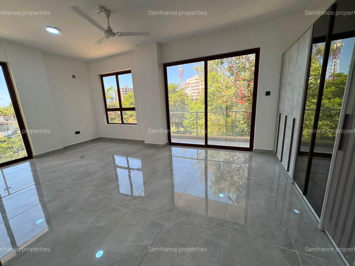 Serviced 3 Bed Apartment with En Suite at Mount Kenya Road - 10