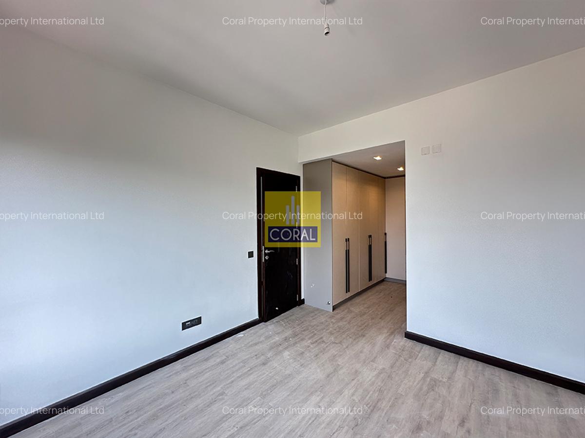 4 Bed Apartment in Westlands Area - 11