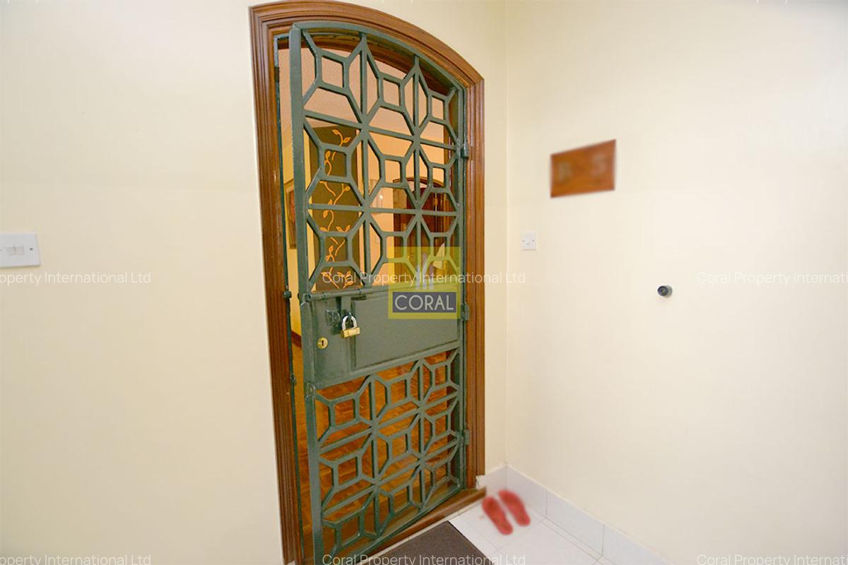 3 Bed Apartment in Rhapta Road - 19
