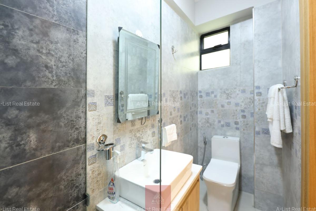 2 Bed Apartment with En Suite at 4Th Parklands - 15