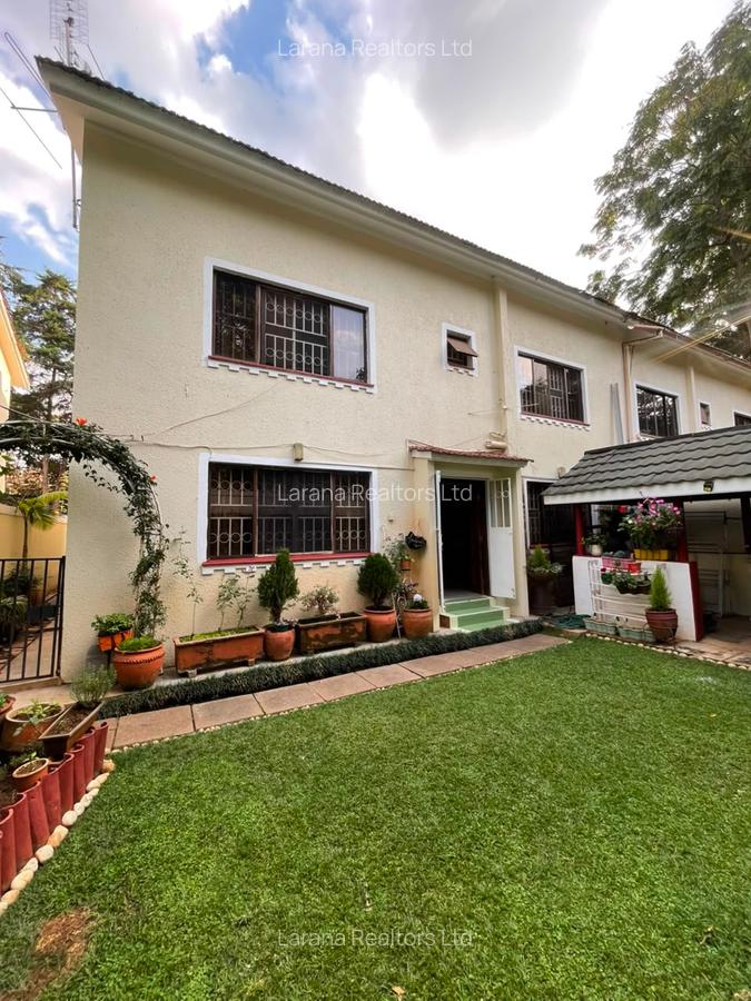 4 Bed Townhouse with En Suite at Maji Mazuri Rd - 1